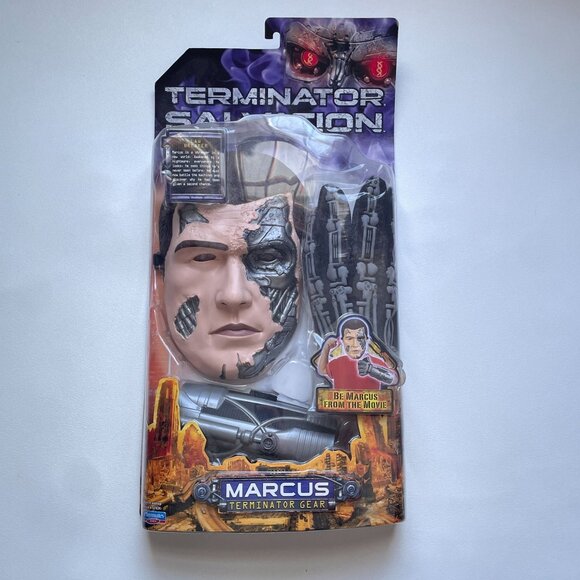 Terminator Other - New Sealed Playmates "Terminator Salvation" Marcus Terminator Gear
